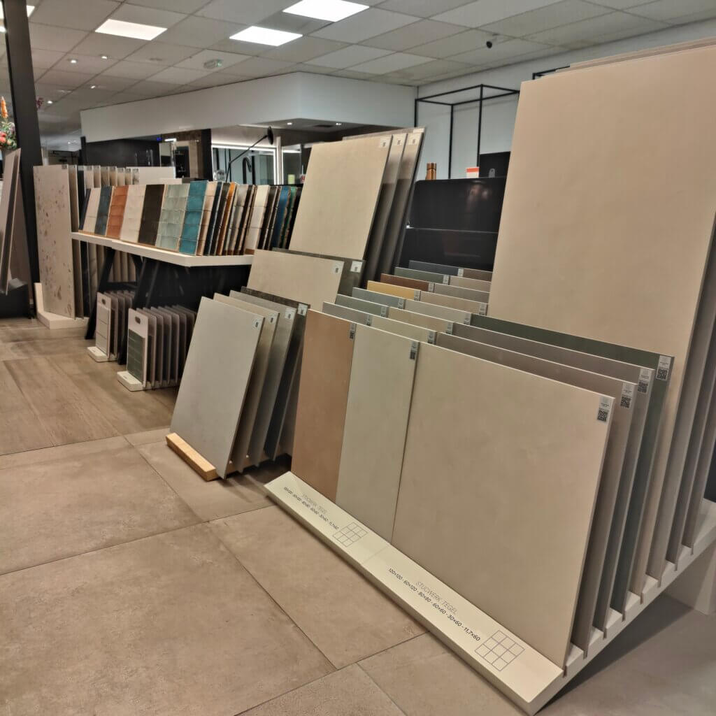 uitgebreid assortiment vloertegels en wandtegels